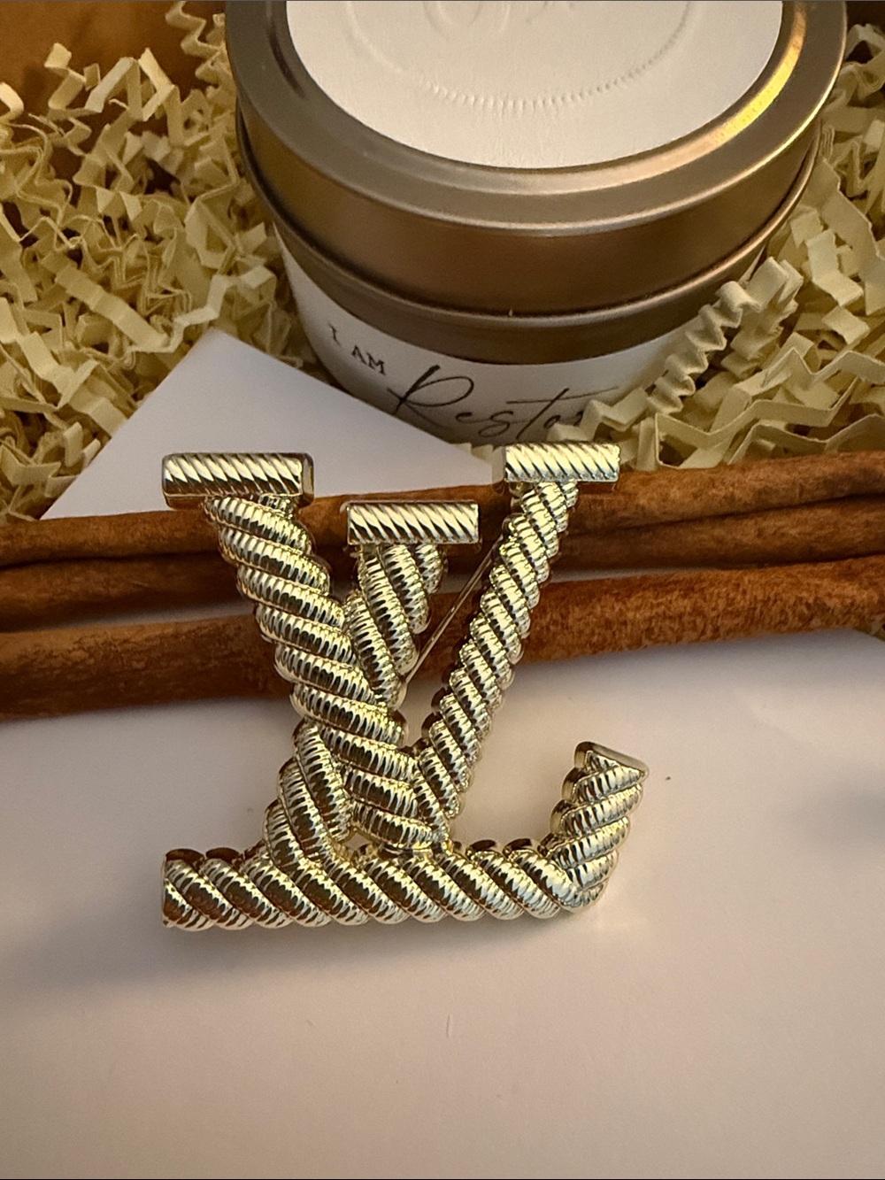 Gold Twisted Rope Logo Brooch Pin